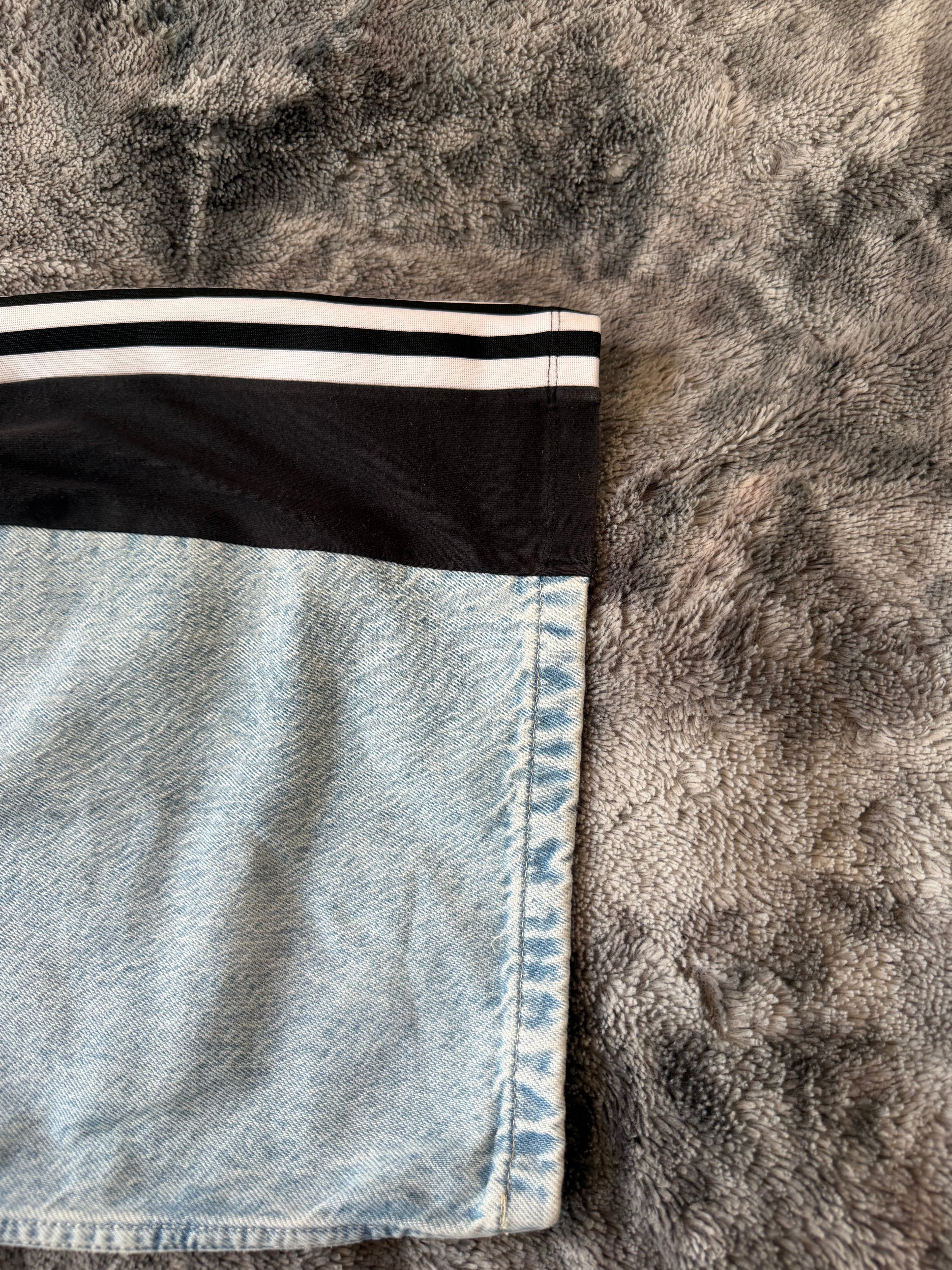 Custom Baggy Jeans – One of a Kind – Size M
