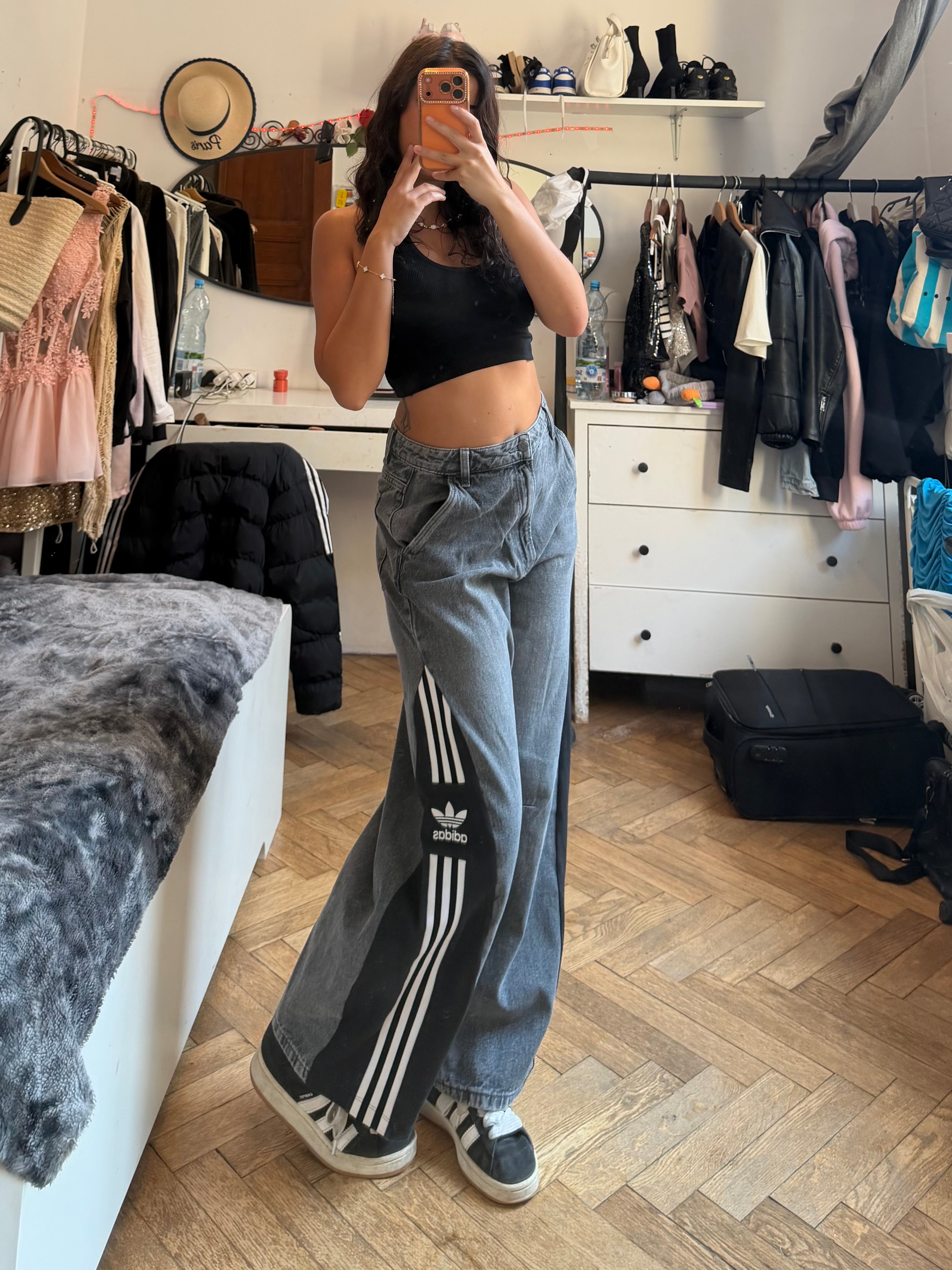 Adidas Dark Grey Balloon Baggy Jeans – 3 Stripes – Size M