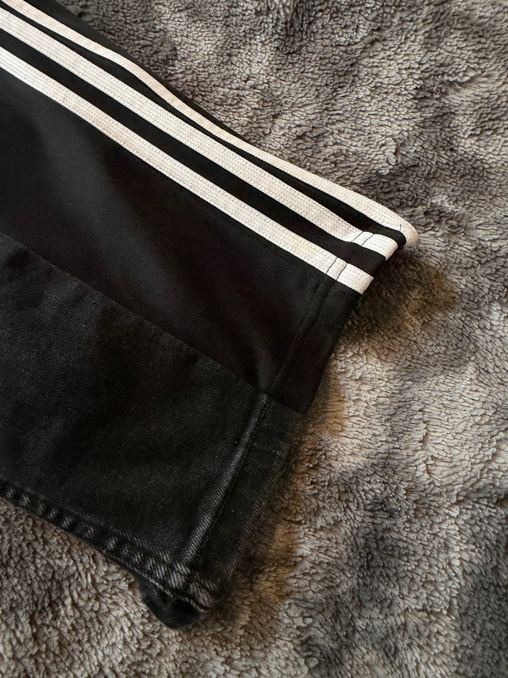 baggy jeans custom pants three stripes