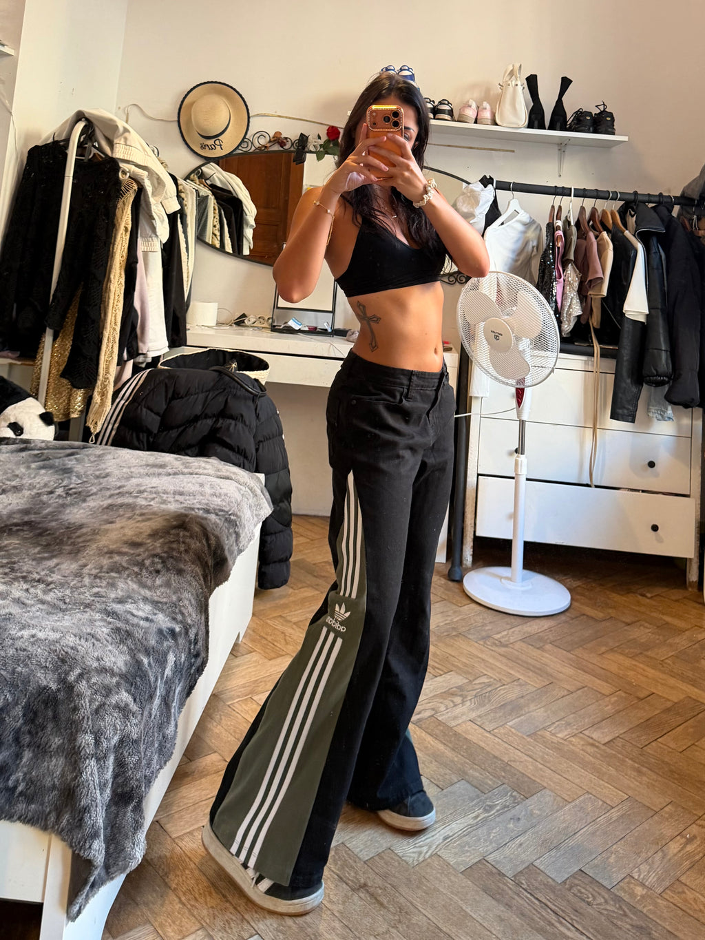 Black 3-Stripe Baggy Flared Pants – Green Stripes – Wide Leg – Size M