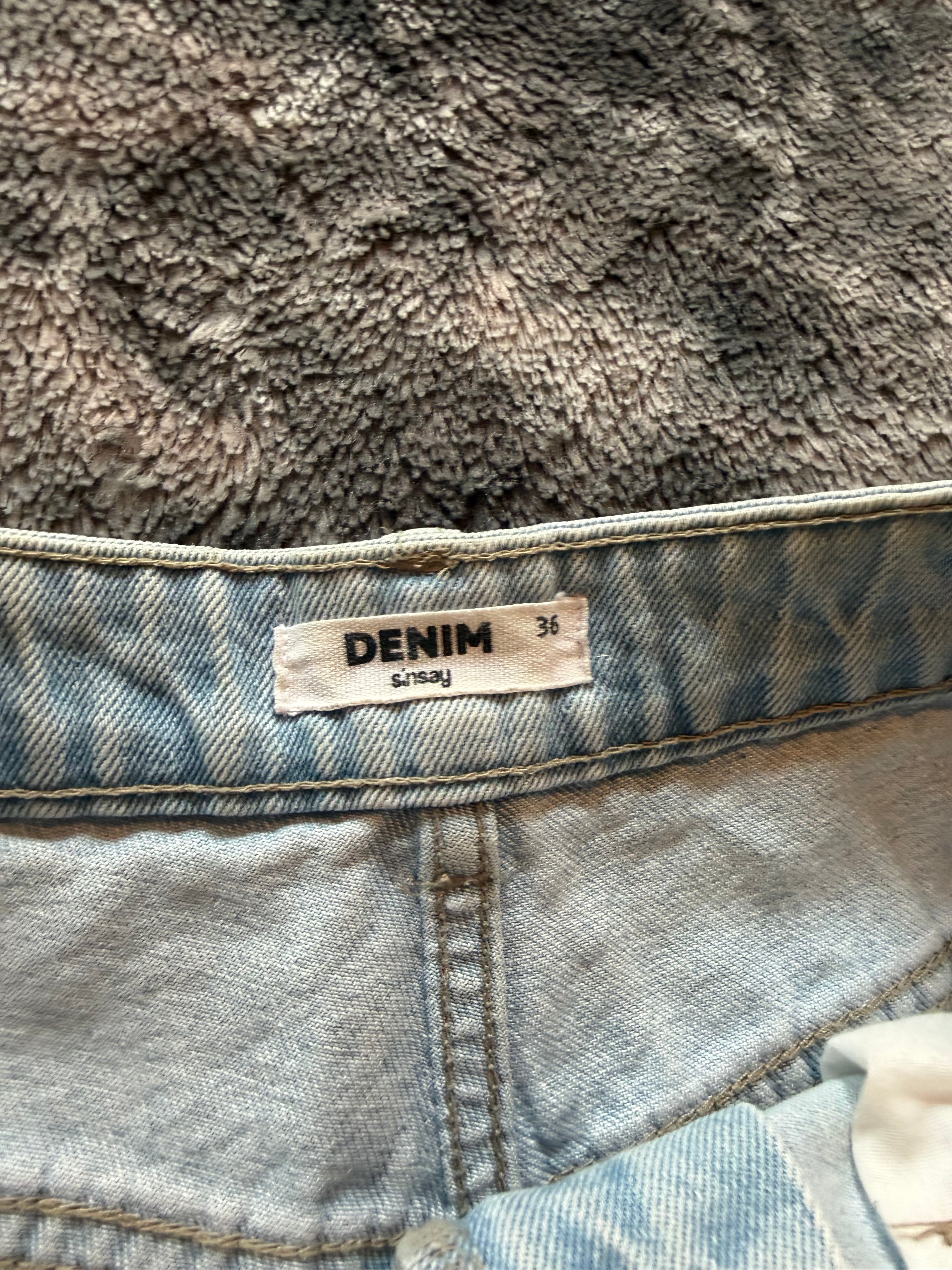 Custom Wide Leg Denim Shorts – One of a Kind – Size S/M