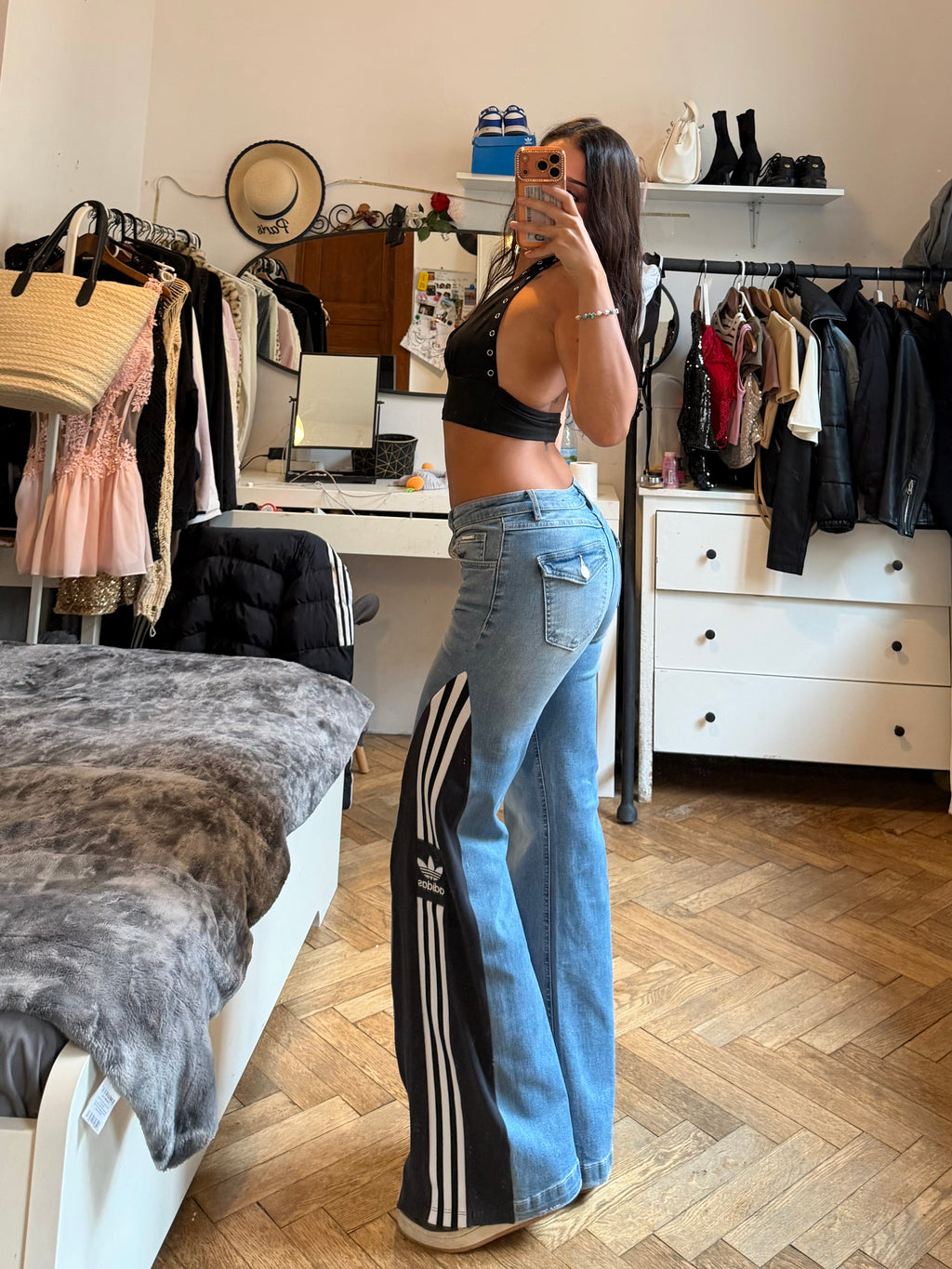 Push-Up Shaping Jeans – 3 Stripe Design – Size M/S
