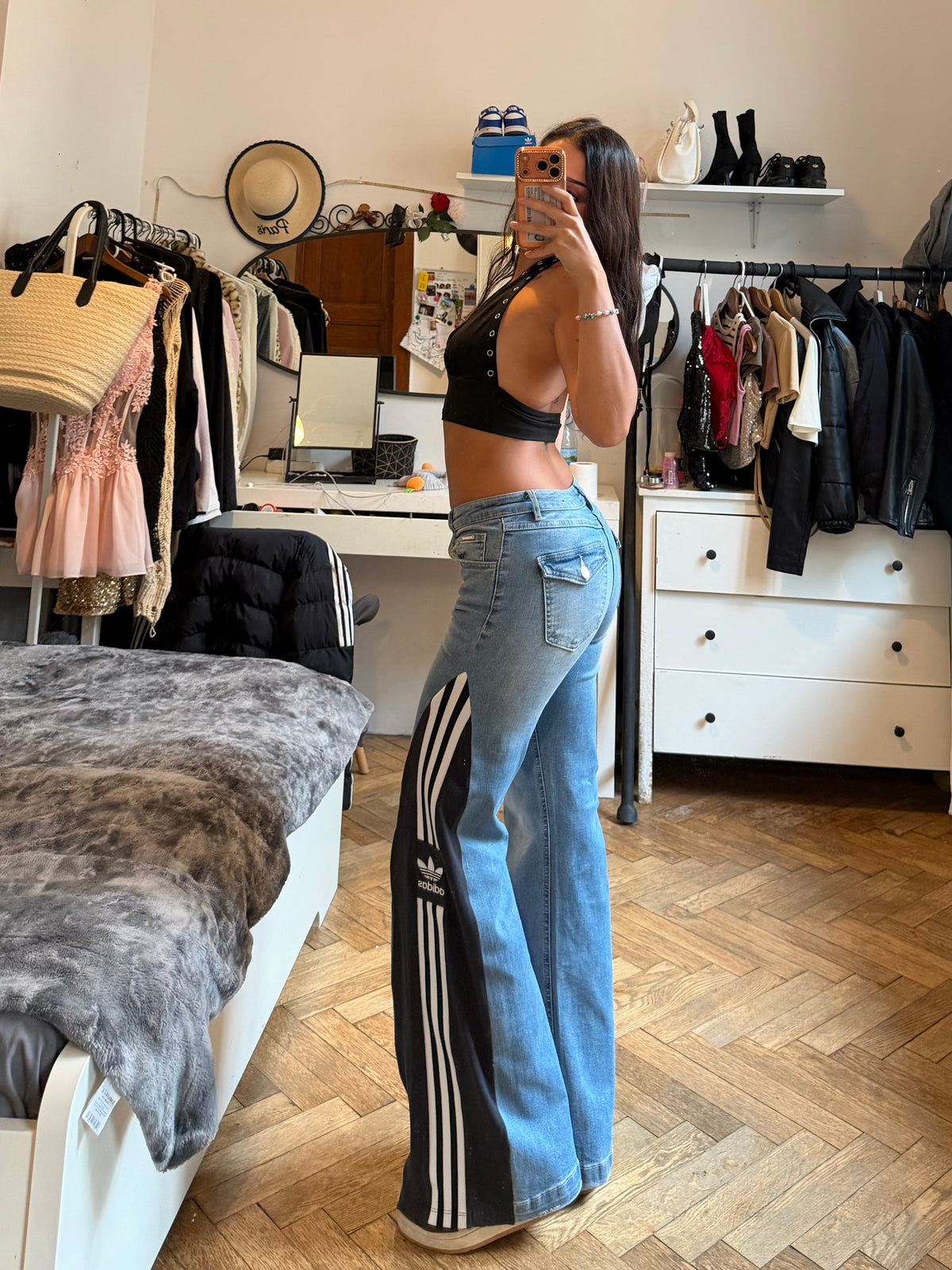 Push-Up Shaping Jeans – 3 Stripe Design – Size M/S