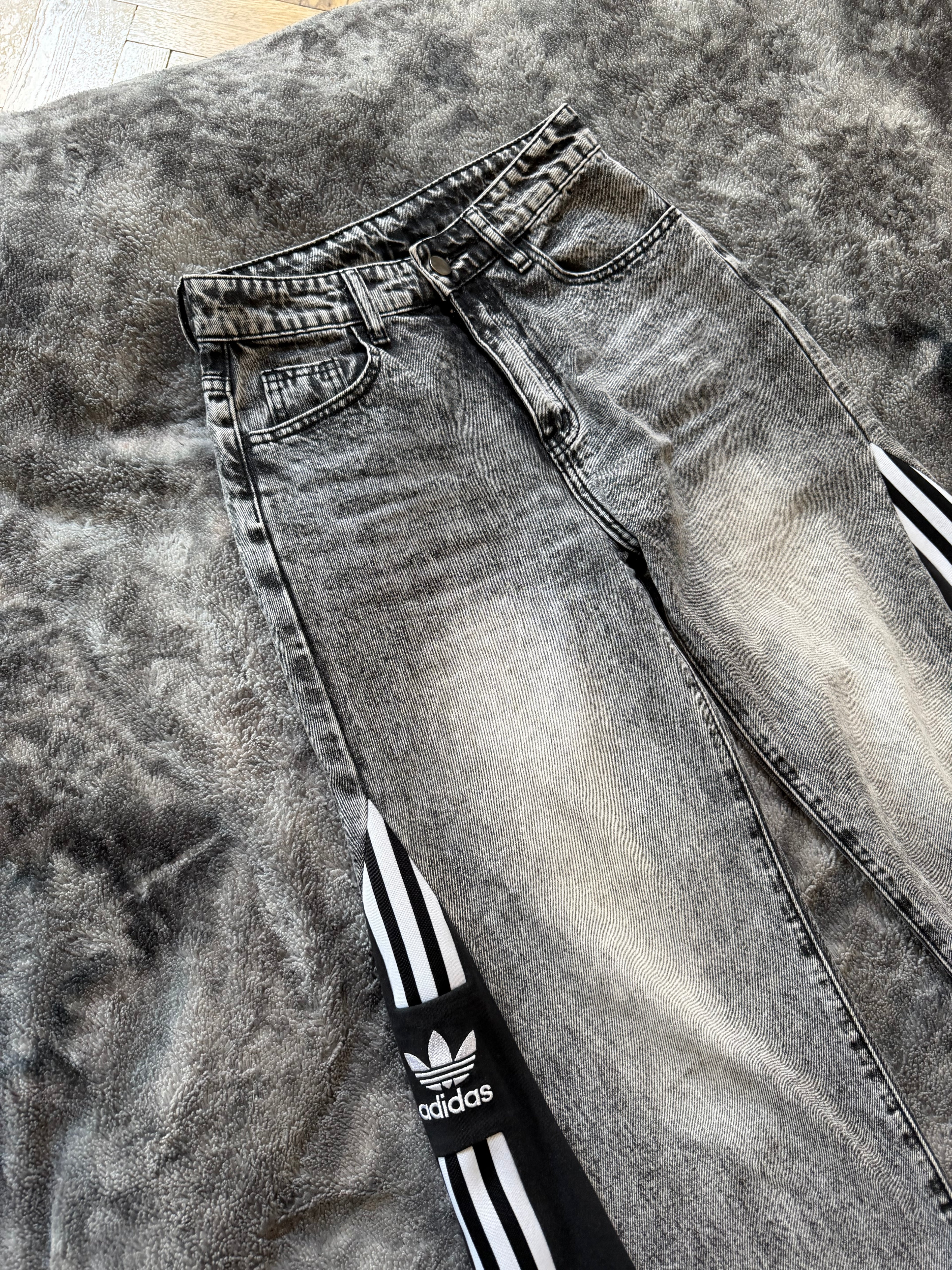 Custom Grey Wide Leg Jeans with Three Stripes – One of a Kind – Size XXS/XS