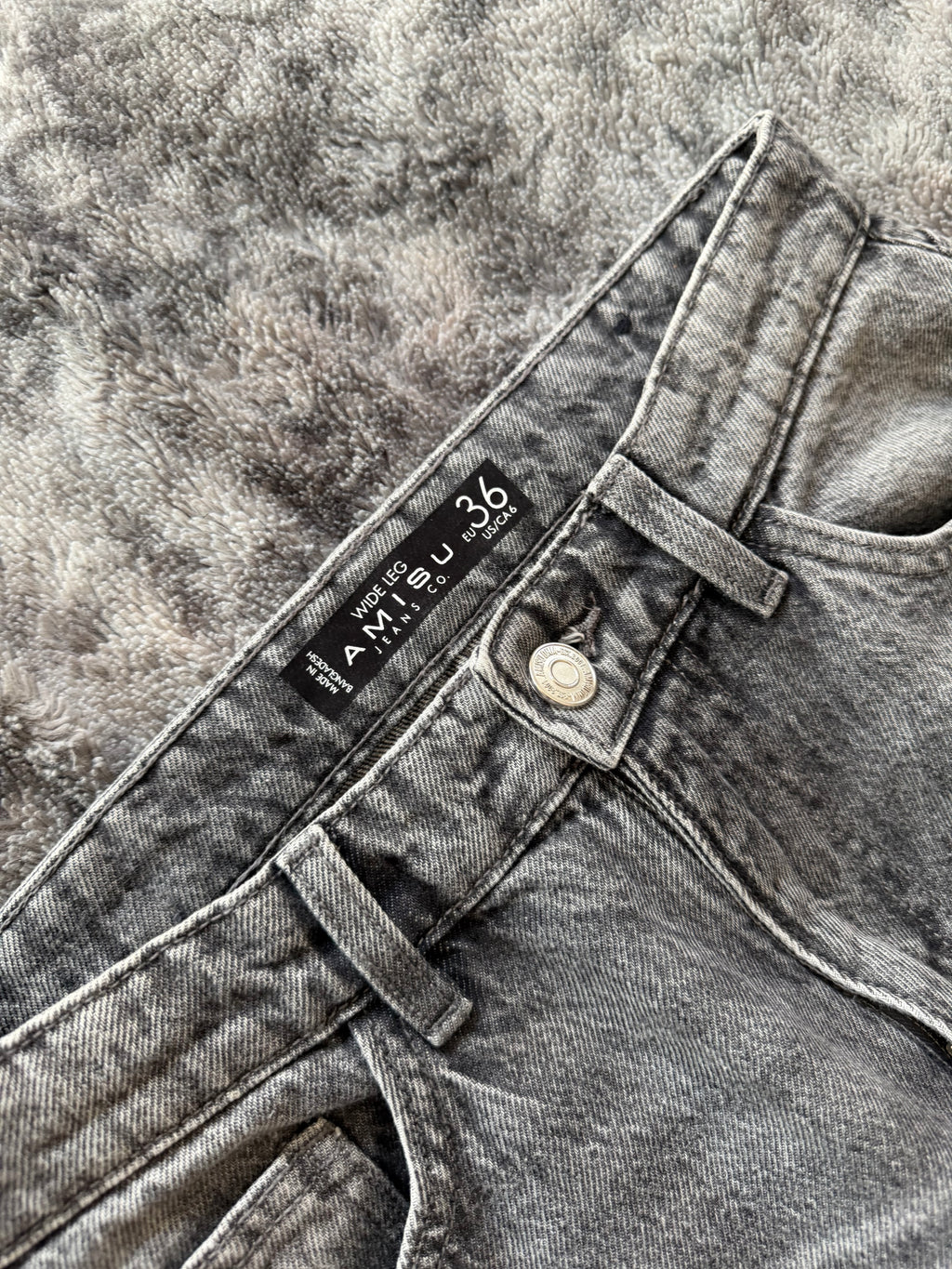 Custom Baggy Flared Jeans 3 Stripes – One of a Kind – Size S
