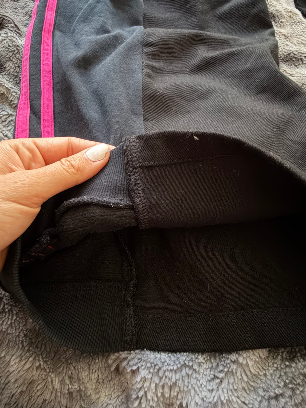 Custom Baggy Jeans with Pink Stripes – One of a Kind – Size M/L