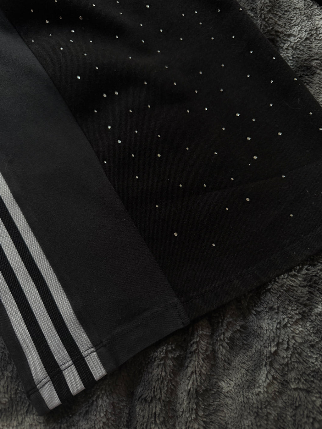 Black Rhinestone Triple Stripe Baggy Jeans – Wide Leg (L/M)