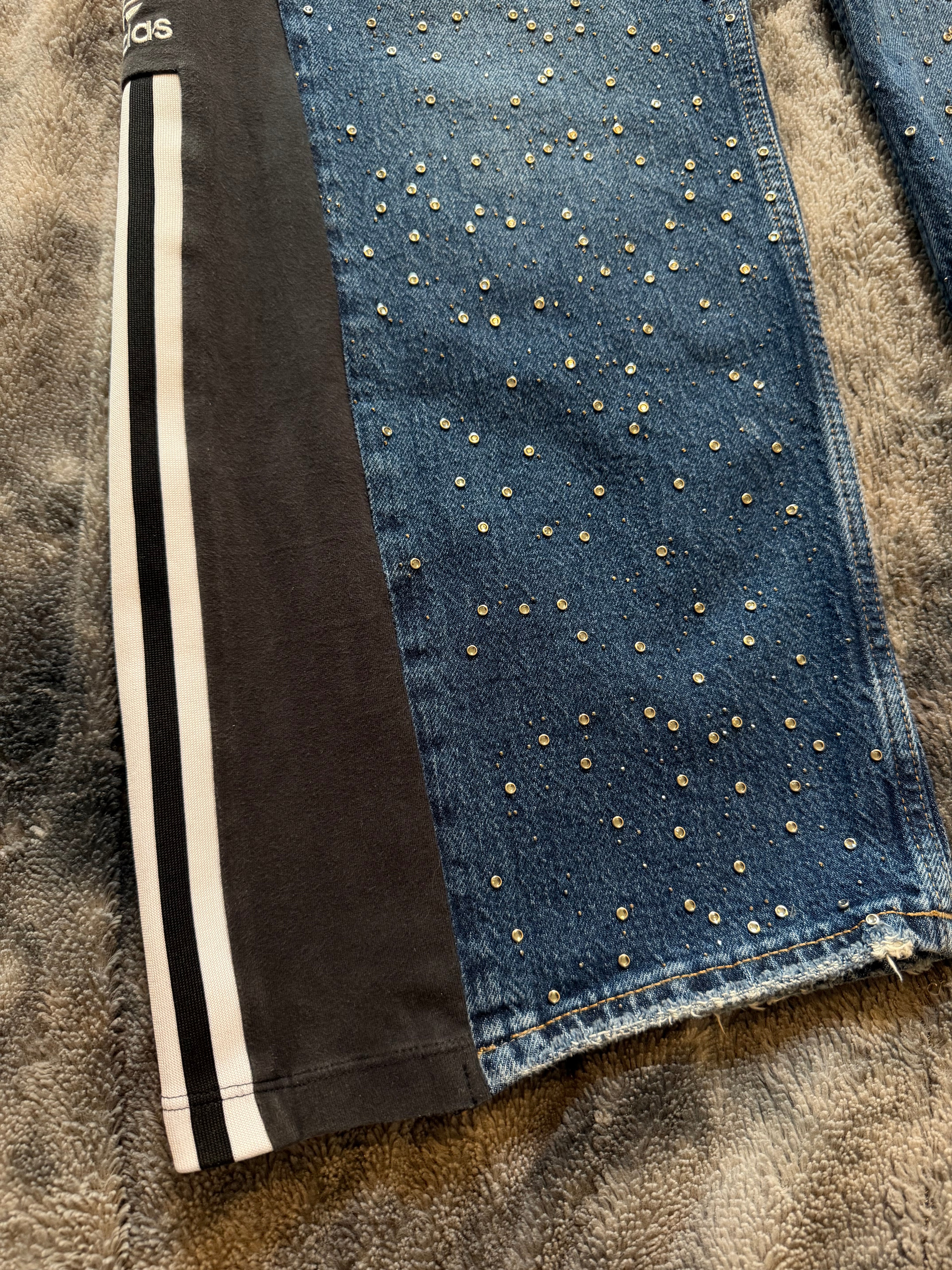Rhinestone Three Stripe Baggy Jeans – Size S/XS