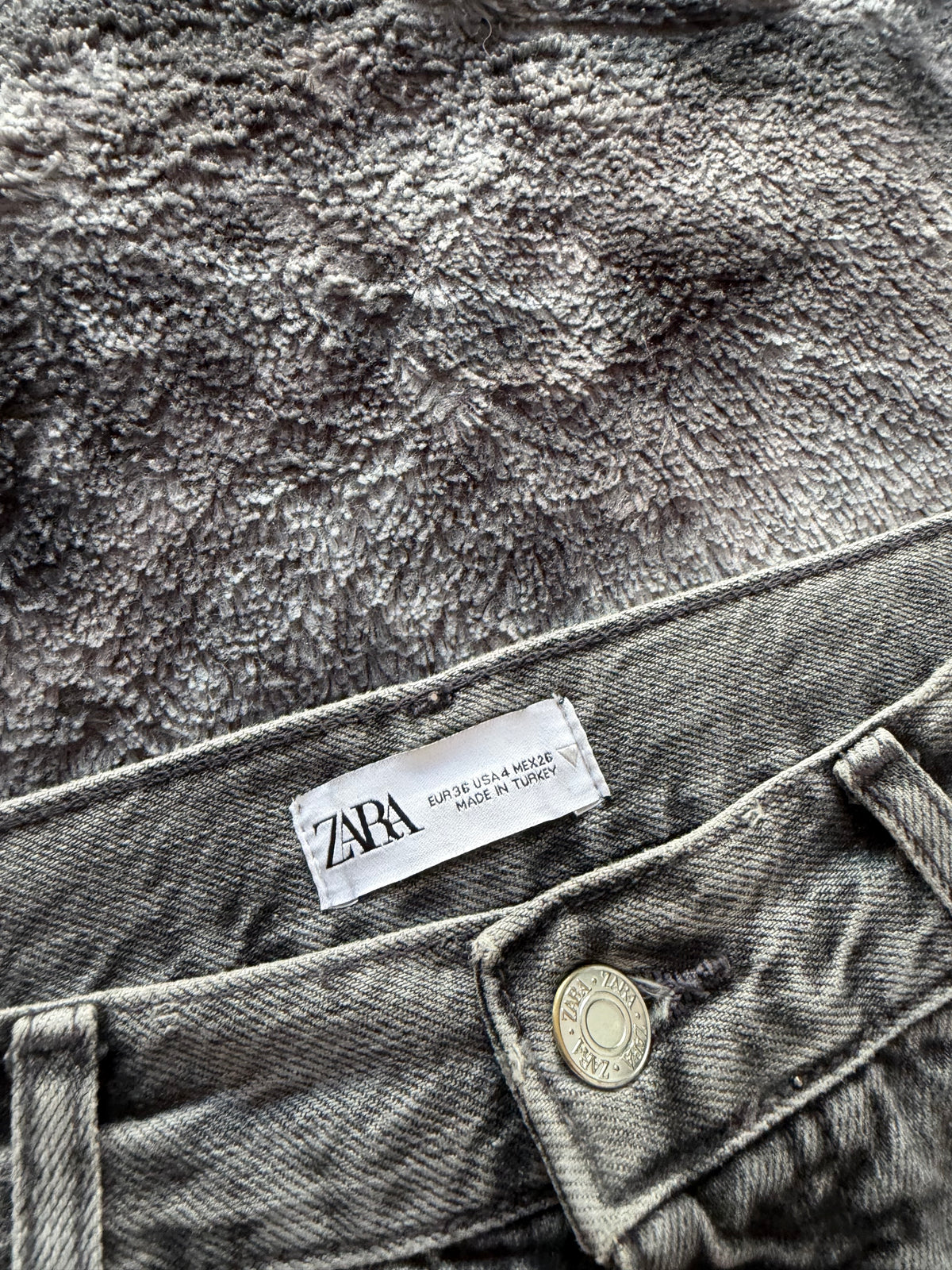 Light Grey Diamond Baggy Wide Leg Pants – M/S 🩶💎