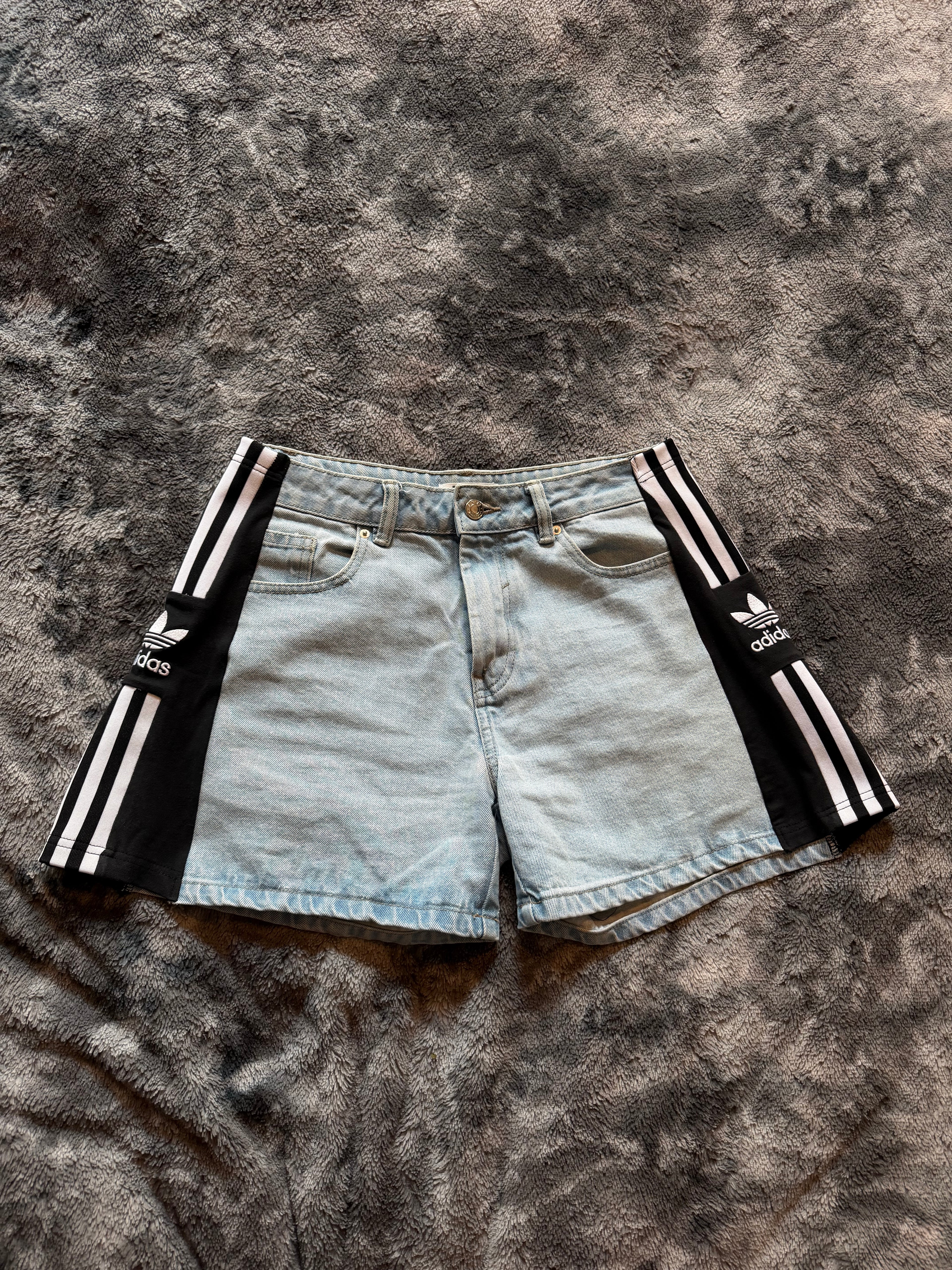 Custom Wide Leg Denim Shorts – One of a Kind – Size S/M