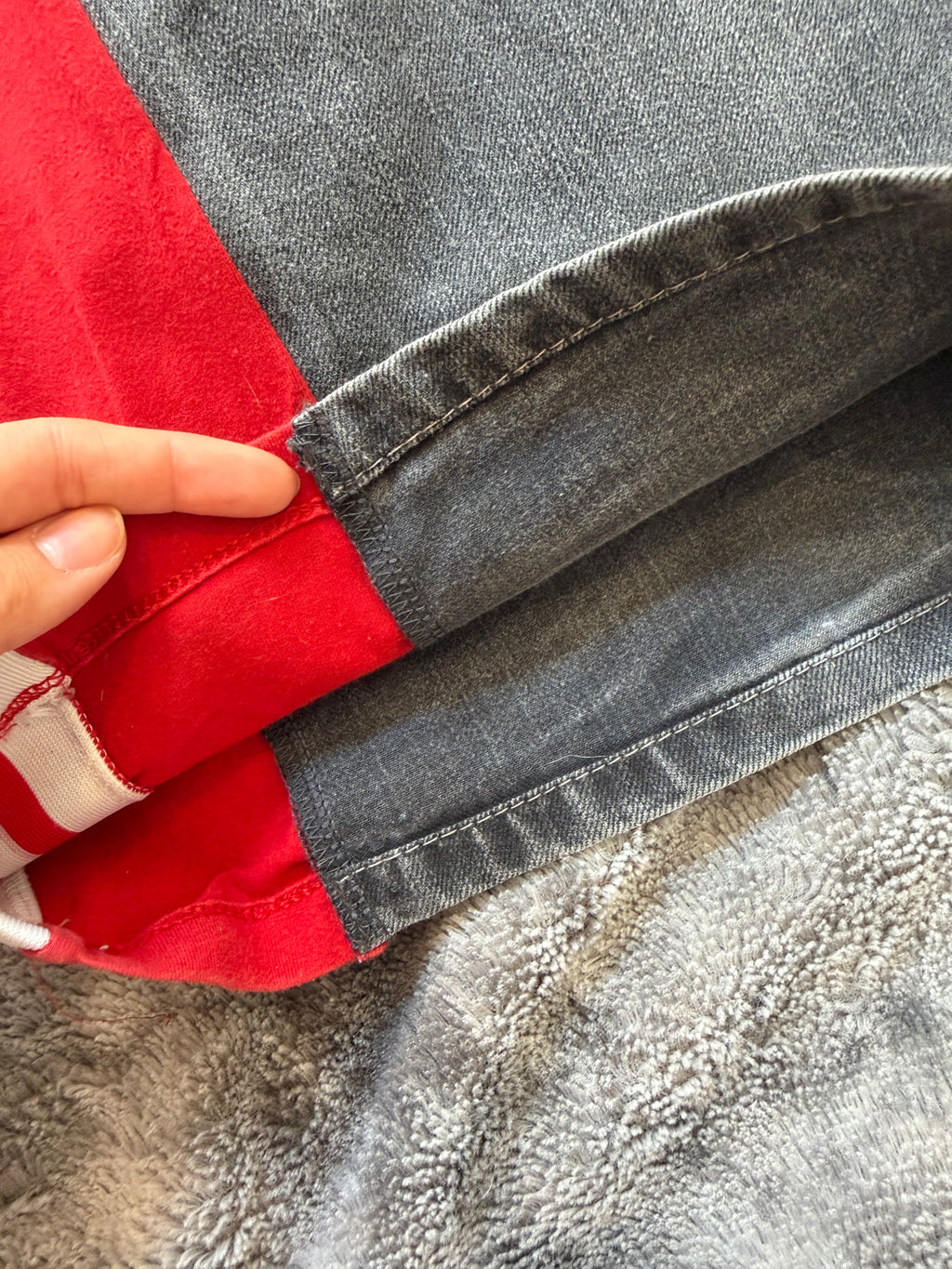 Dark Grey Denim Baggy Flare Jeans – Red Flare, 3 Stripe Design (Size L/M)
