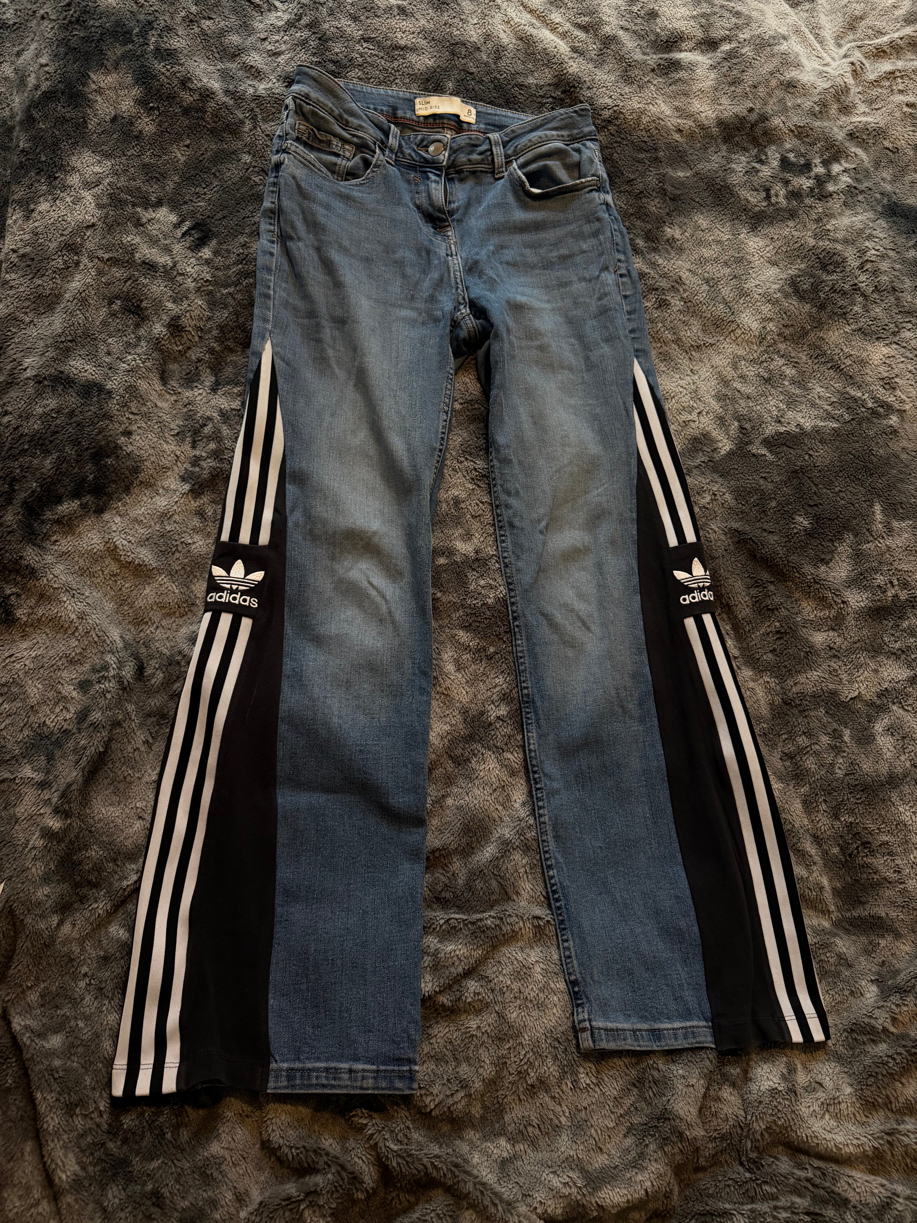 Custom Adidas Flared Jeans – Push Up Fit – Size 34/36