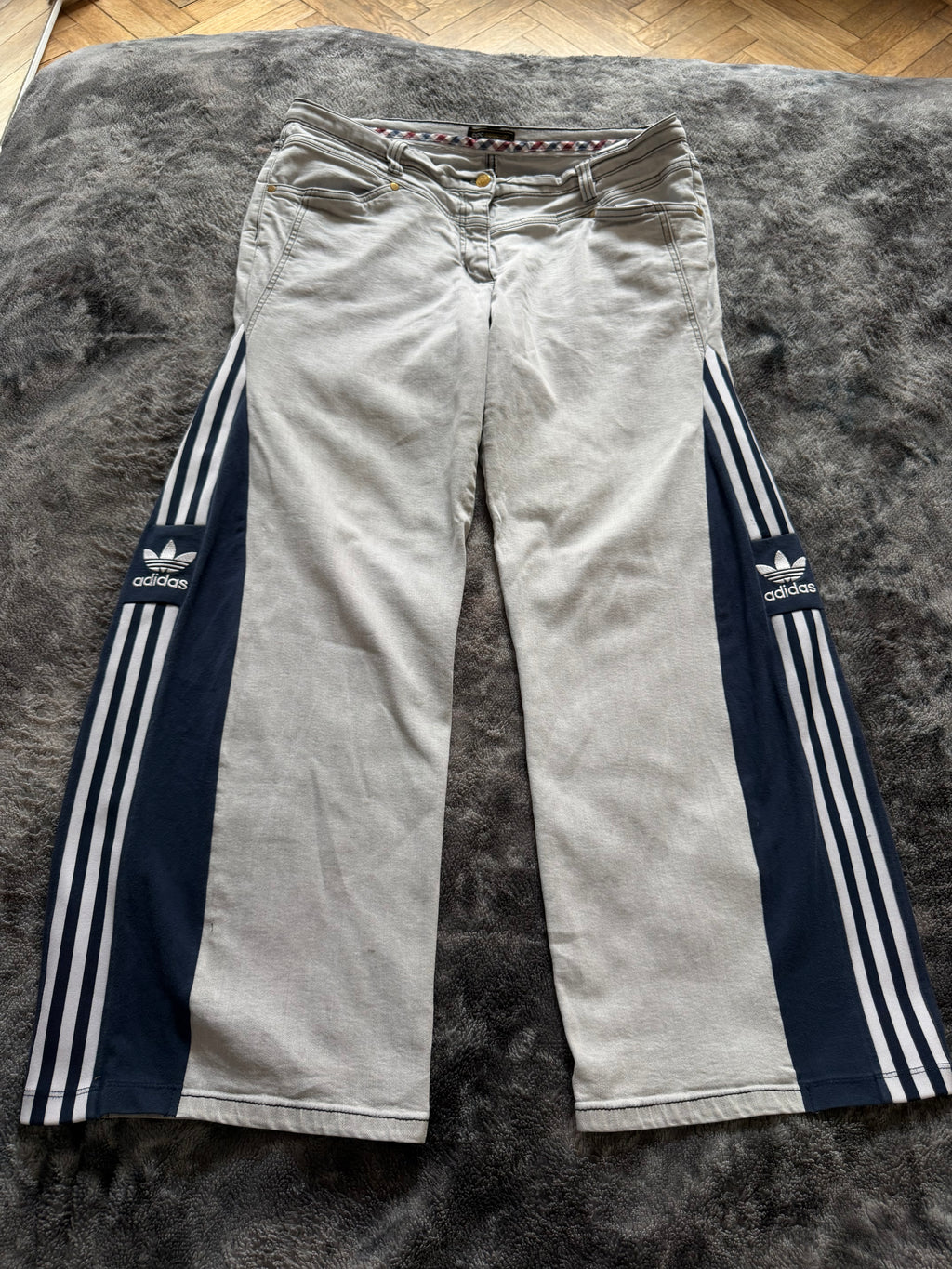 💙 Custom Light Wash Jeans with Blue Bell Bottoms and Three Stripes – One of a Kind – Size L/XL