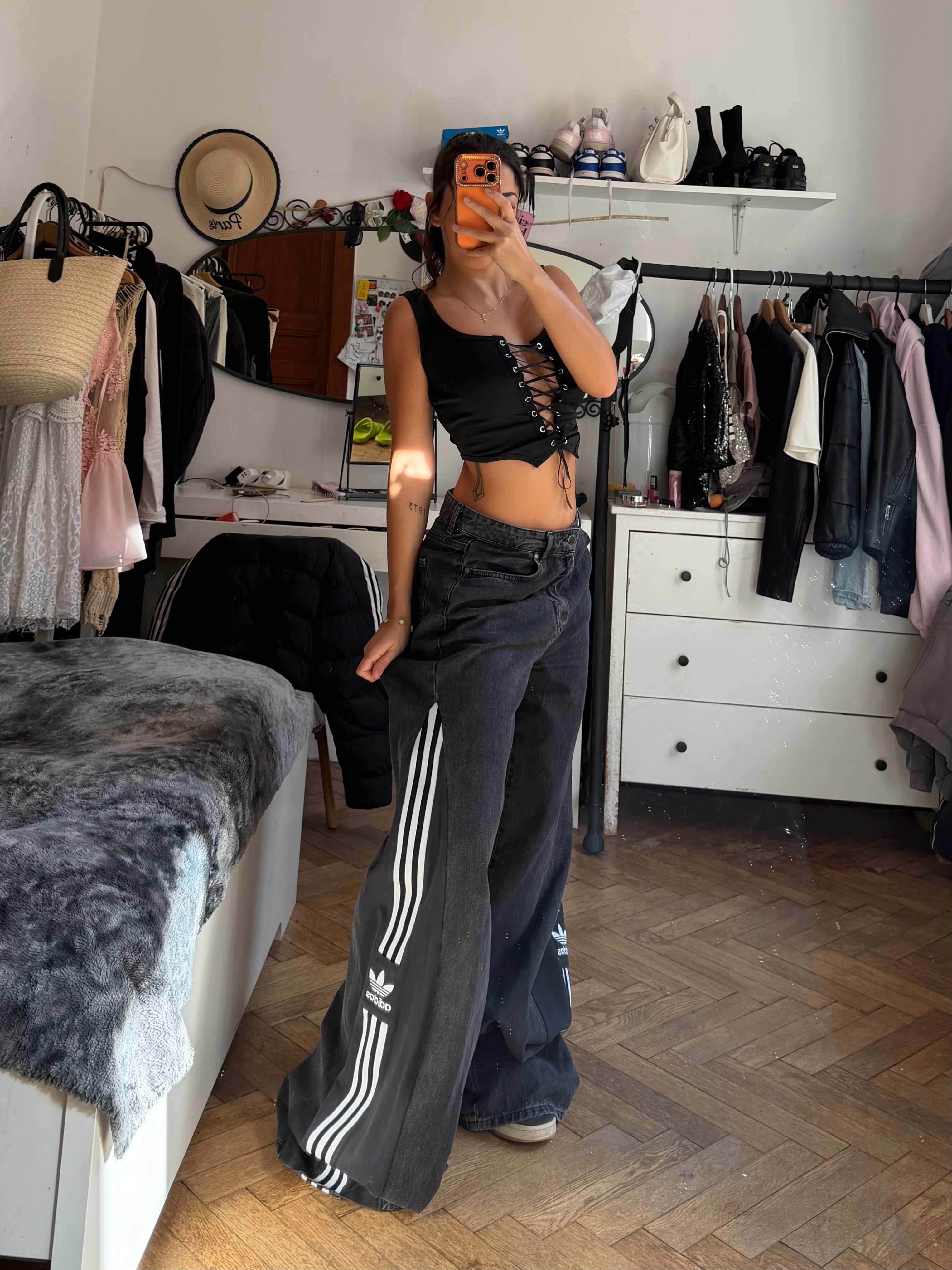 Charcoal Grey Baggy Track Pants – XL | Wide Leg | 3 Stripes Streetwear