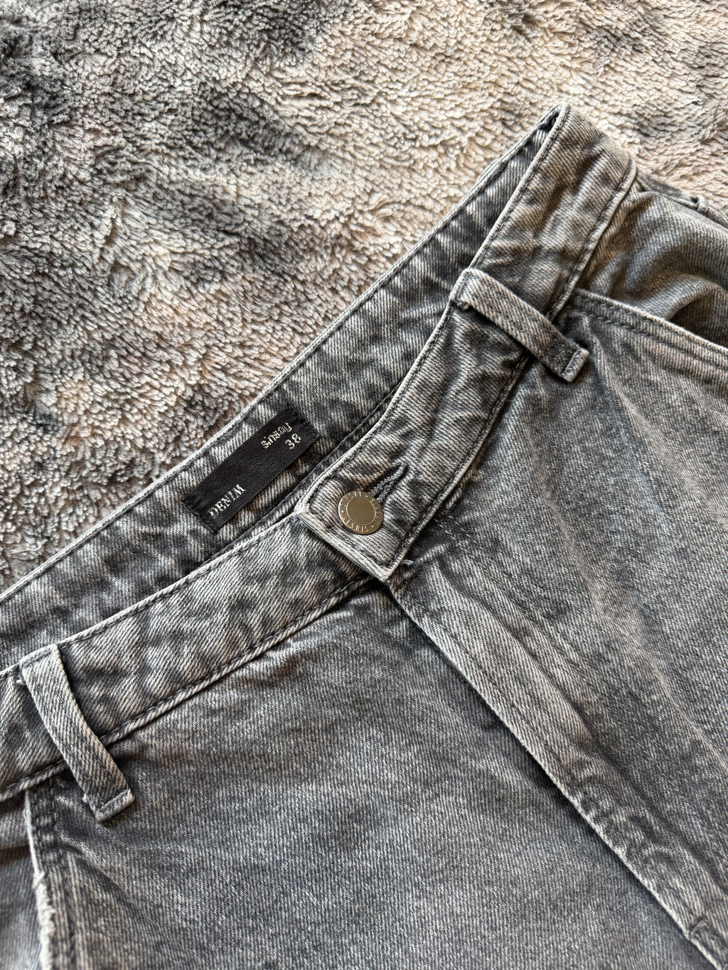 Adidas Dark Grey Balloon Baggy Jeans – 3 Stripes – Size M