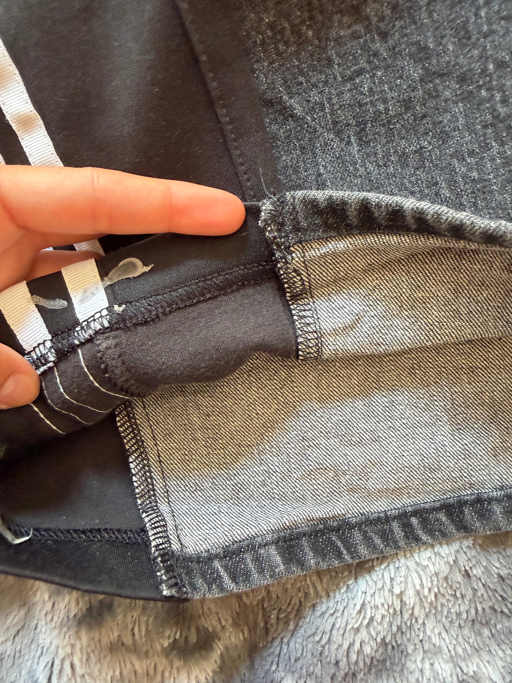 🩶 Custom Oversized Jeans with Cargo Pockets & Three Stripes – One of a Kind – Size XXL