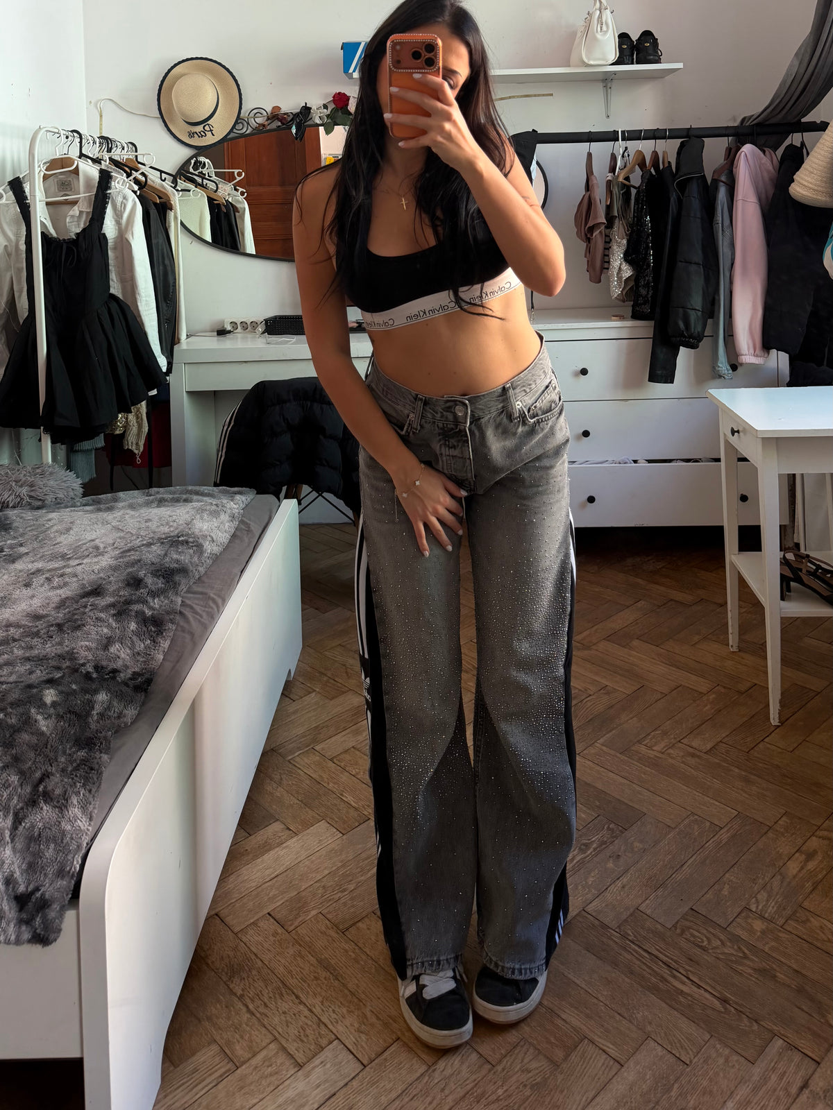 Light Grey Diamond Baggy Wide Leg Pants – M/S 🩶💎