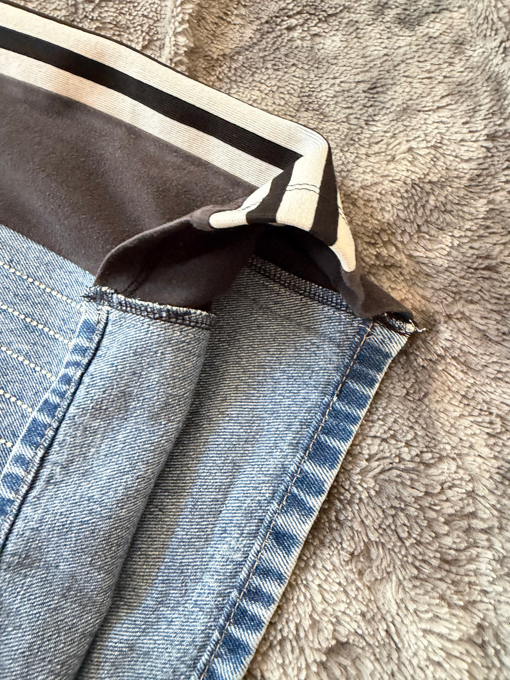 3-Stripes Diamond Jeans – Size XXS/XS