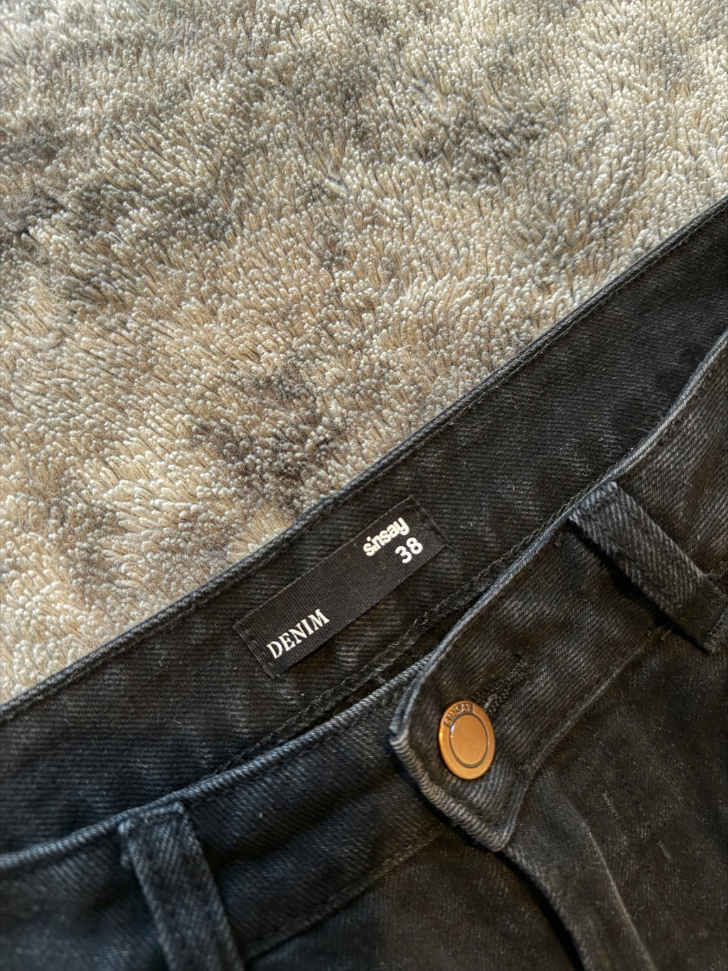 🖤 Custom Black Baggy Jeans with Three Stripes – One of a Kind – Size M