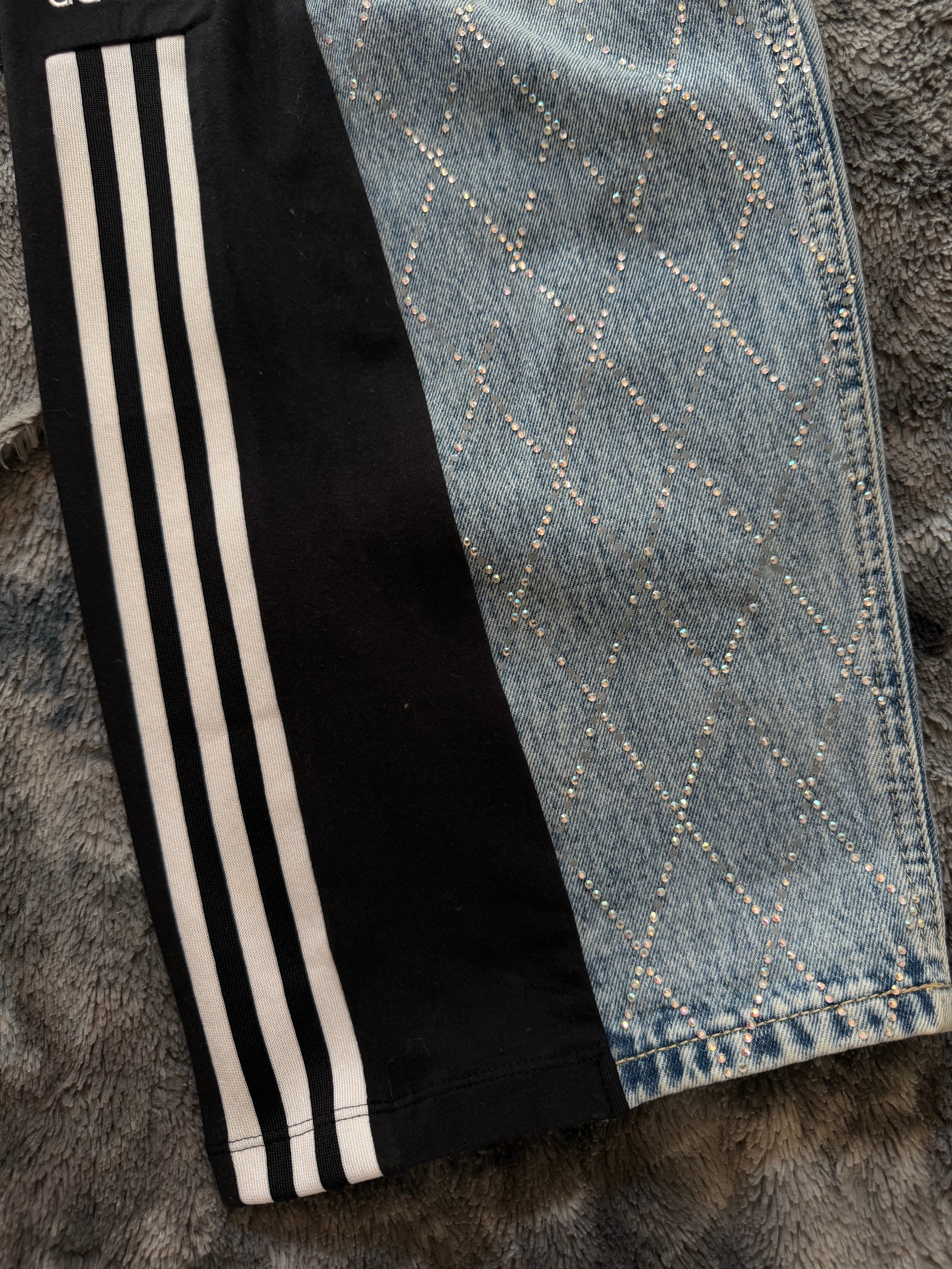 Blue Denim Rhinestone Jeans – XS/XXS | Wide Leg | 3 Stripes Streetwear