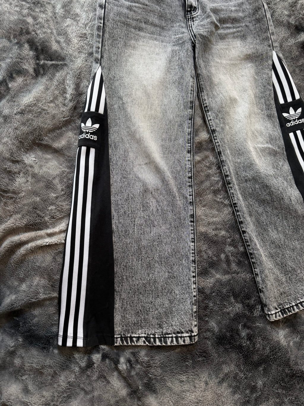 Custom Grey Wide Leg Jeans with Three Stripes – One of a Kind – Size XXS/XS