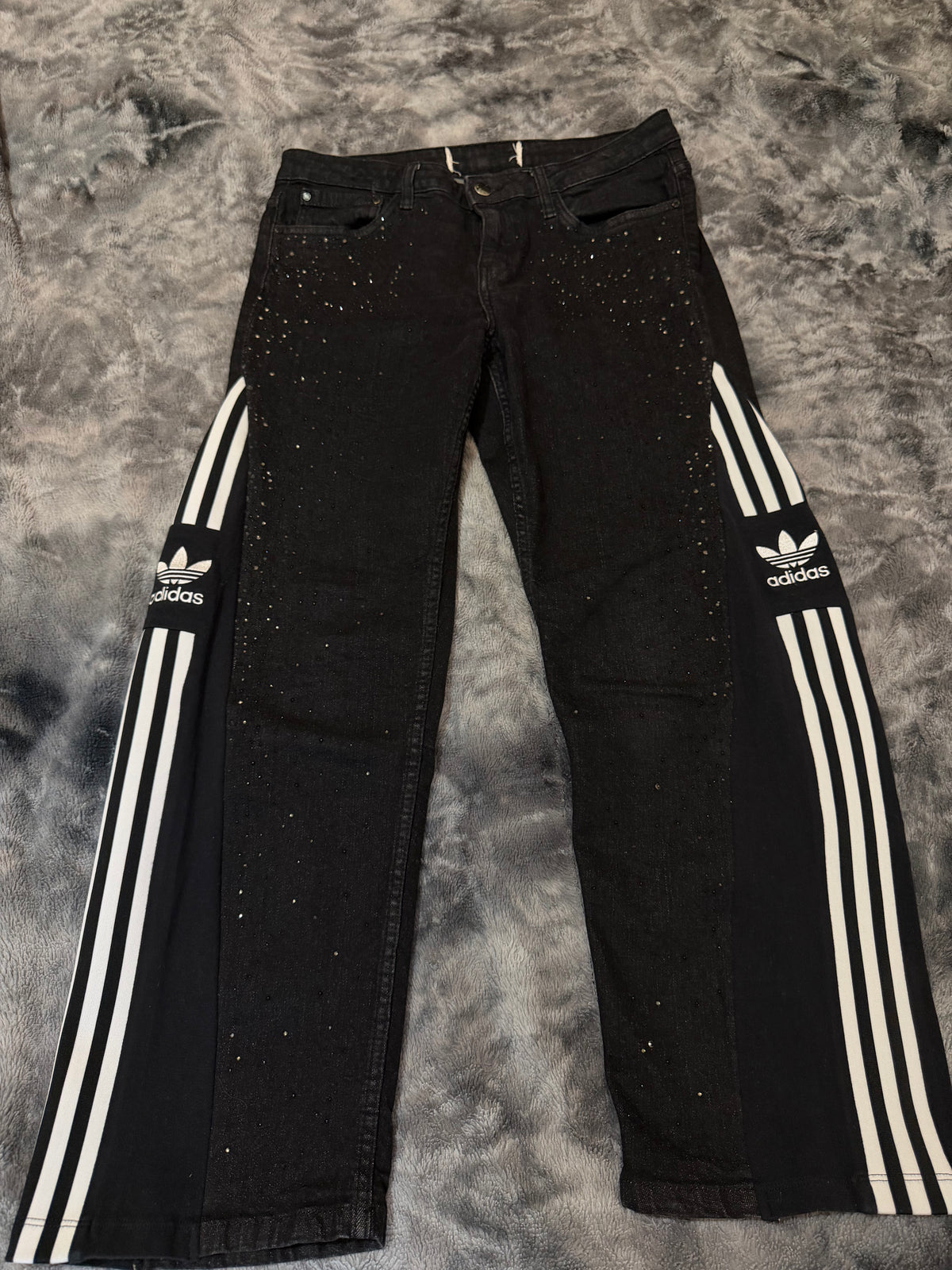 Black Diamond Three Stripes Baggy Pants – Size S/M 💎🖤